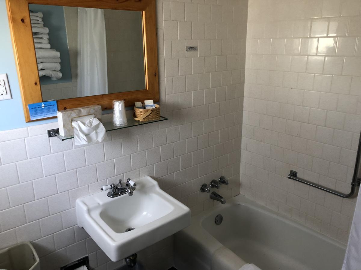 Doryman Motel 丹尼斯港 外观 照片